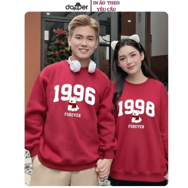 Áo Sweater Đỏ Cặp Đôi Nỉ Bông Cao Cấp Dày Dặn In Tên Năm Sinh và Hộp Quà Tặng 4 Áo Sweater Đỏ Cặp Đôi Nỉ Bông Cao Cấp Dày Dặn In Tên Năm Sinh và Hộp Quà Tặng 4
