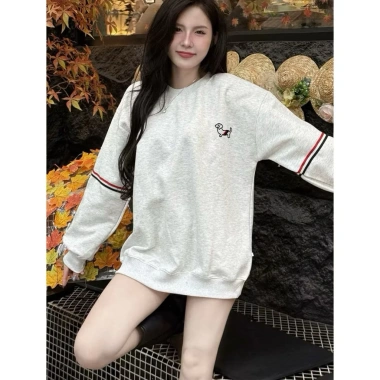 Áo sweater đỏ Noel Tết nỉ 2 da, thêu cún dễ thương, viền tay mềm mại không xù lông, giá chỉ 138.600 VND
