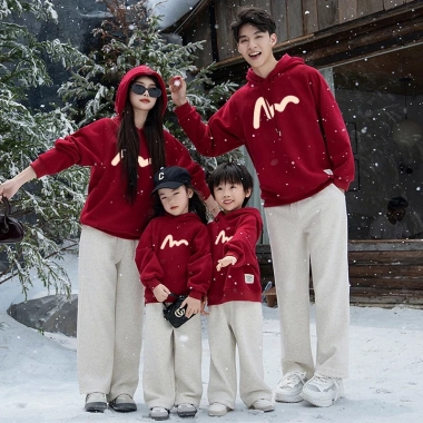 Áo sweater gia đình Familylove Noel Nỉ họa tiết Giáng sinh Merry Christmas 220.000đ