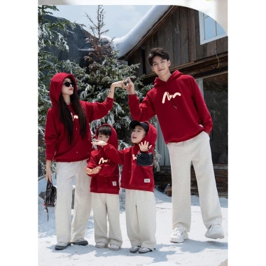 Áo sweater gia đình Familylove Noel Nỉ họa tiết Giáng sinh Merry Christmas 220.000đ