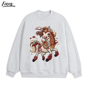 Áo sweater nữ đỏ mận unisex thu đông form rộng Năm Ngựa in hình áo tết fashion FOCUS 199k