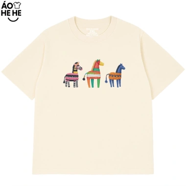 Áo Thun Tết 2.026 Form Rộng Cotton 230gsm In 3 Con Ngựa Giả Thêu Đặt Theo Yêu Cầu