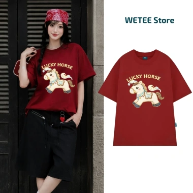 Áo thun unisex UX30-1.123 Tết 2.026 hình ngựa trắng Lucky Horse dáng oversized WETEE giá 205.000₫