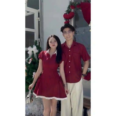 Áo váy đôi dự tiệc đỏ Noel/Tết, tay bồng viền bèo trắng, size bigsize nữ 90kg nam 110kg - FOREVER COUPLE 200k 3 Áo váy đôi dự tiệc đỏ Noel/Tết, tay bồng viền bèo trắng, size bigsize nữ 90kg nam 110kg - FOREVER COUPLE 200k 3