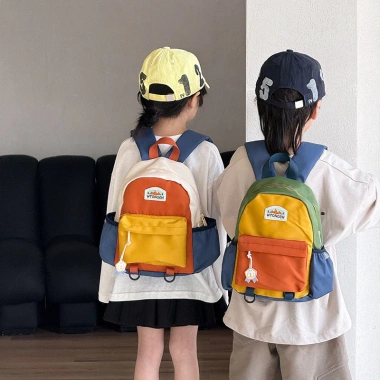 Ba Lô Trẻ Em Màu Mới Giá 229.920₫: Nhẹ, Thời Trang Dành Cho Bé Trai & Bé Gái Đi Học, Du Lịch, Giải Trí