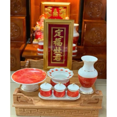 Bài vị ông Táo dát vàng mẫu đẹp - Giá 320.000 VNĐ, chất lượng cao, phù hợp Tết