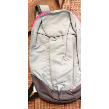 Balo du lịch siêu nhẹ Quechua 10L - Tiện lợi, Giá chỉ 110.000đ, giảm từ 133.100đ 5