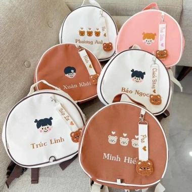 Balo hạt dẻ thêu tên, phong cách Hàn Quốc, tặng gấu bông và tag, phù hợp bé đi học mẫu giáo - Giá ưu đãi 182.000 VNĐ 4