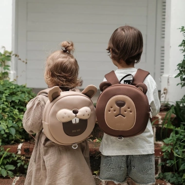 Balo Zoyzoii B32 Animal Series chính hãng cho bé mầm non, vải SBR chống nước, dây kéo chống lạc - Giá ưu đãi 475.000₫ 2