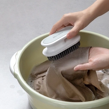 Bàn Chải Giặt Đồ Đa Năng 11.5cm Cán Cầm Chắc Chắn - Vệ Sinh Quần Áo, Dép, Giày Tiện Dụng Giá 10.5k 9