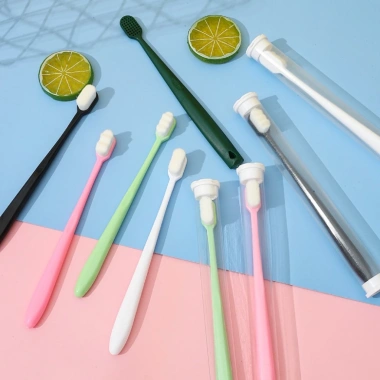 Bàn Chải Siêu Mềm Than - Sợi Lông Nano Nhỏ cho Răng Nhạy Cảm, Hộp, Giá 9.999₫ Bàn Chải Siêu Mềm Than - Sợi Lông Nano Nhỏ cho Răng Nhạy Cảm, Hộp, Giá 9.999₫