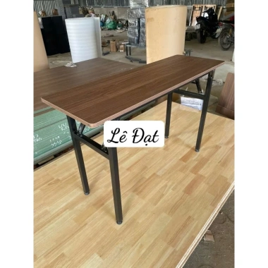 Bàn gập thông minh gọn nhẹ, xếp trong 2 giây - Giá chỉ 510.000 VND (giá gốc 647.700 VND)