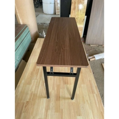 Bàn gập thông minh gọn nhẹ, xếp trong 2 giây - Giá chỉ 510.000 VND (giá gốc 647.700 VND)