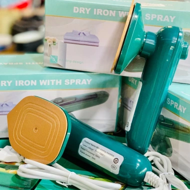 Bàn Là Hơi Nước Cầm Tay Mini Dễ Dùng Tiện Lợi Cho Du Lịch Giá Chỉ 99.000₫ 8