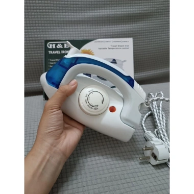Bàn là hơi nước mini du lịch cầm tay, gấp gọn, nhẹ, chỉ 155.000₫ – Siêu tiện lợi cho mọi chuyến đi