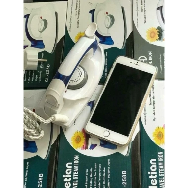 Bàn là hơi nước mini gập gọn siêu hót - Bàn ủi du lịch, giá chỉ 189.000đ