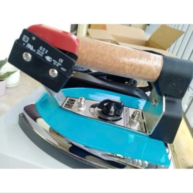 Bàn là thay thế nồi hơi mini Misuko Sakura Okito – Dễ dùng, đa năng, chỉ 830.000₫ 3 Bàn là thay thế nồi hơi mini Misuko Sakura Okito – Dễ dùng, đa năng, chỉ 830.000₫ 3