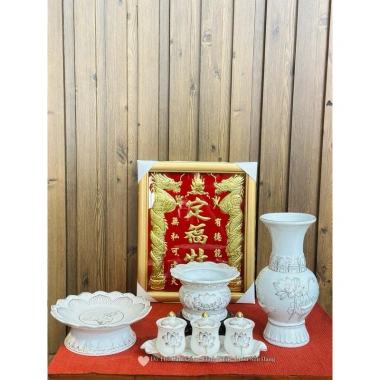 Bàn Thờ Ông Táo Cao Cấp - Hình Thật, Sẵn Hỏa Tốc, Giá Ưu Đãi 1 Triệu