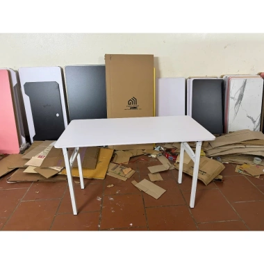 Bàn Xếp Gấp Gọn Tiện Lợi Đã Lắp Sẵn, Bo tròn 4 góc - Bàn Học Tập, Làm Việc, Đa Năng Giá 650k