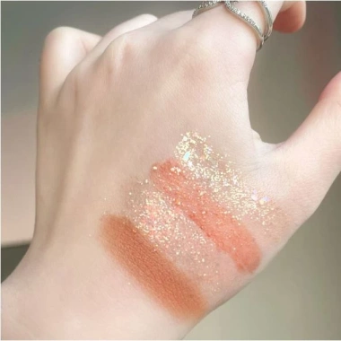 Bảng mắt 26 ô FRANK tone cam đất kèm cọ & Ánh Nhũ Highlight - Giá chỉ 29.900đ