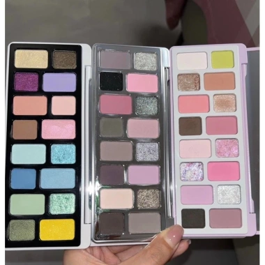 Bảng Phấn Mắt Qianyan Cheeryep 16 ô - Nhũ lì lấp lánh, đa màu, chỉ 460.000₫