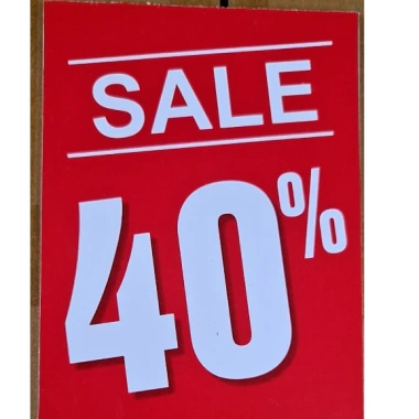 Bảng quảng cáo xốp cứng chống nước, biển giảm giá phần trăm - Chỉ 20.000đ Sada Shop