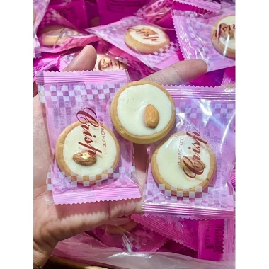 Bánh Quy Bơ Sữa Mix Hạnh Nhân 1kg - Bánh Nhập Khẩu Đài Loan, Giá chỉ 79.000đ