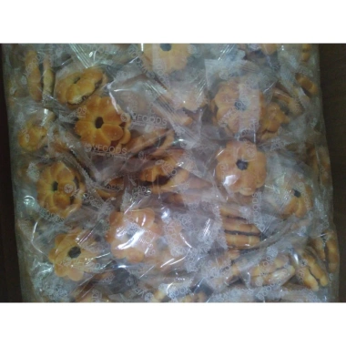 Bánh Quy Hoa Mai 1kg Nhân Mứt Khóm Thái Lan Vfoods - Nhân Kem, Bánh Mứt Tết, Giảm Giá 49k 8 Bánh Quy Hoa Mai 1kg Nhân Mứt Khóm Thái Lan Vfoods - Nhân Kem, Bánh Mứt Tết, Giảm Giá 49k 8
