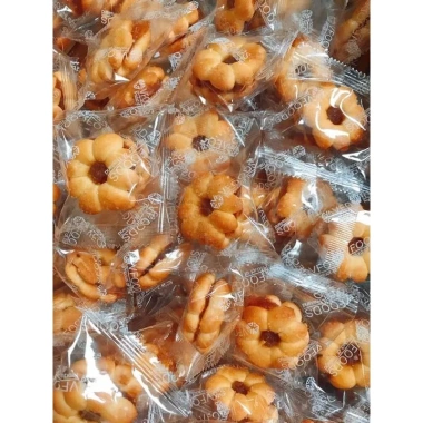 Bánh Quy Hoa Mai 1kg Nhân Mứt Khóm Thái Lan Vfoods - Nhân Kem, Bánh Mứt Tết, Giảm Giá 49k 10 Bánh Quy Hoa Mai 1kg Nhân Mứt Khóm Thái Lan Vfoods - Nhân Kem, Bánh Mứt Tết, Giảm Giá 49k 10
