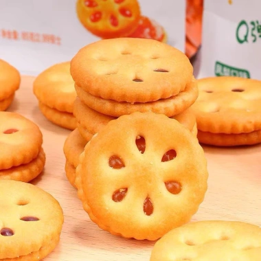 Bánh Quy Kẹp Mứt Trái Cây C-MART 85g Giòn Ngoài Mềm Trong Giá 22.000 - Dẻo Thơm