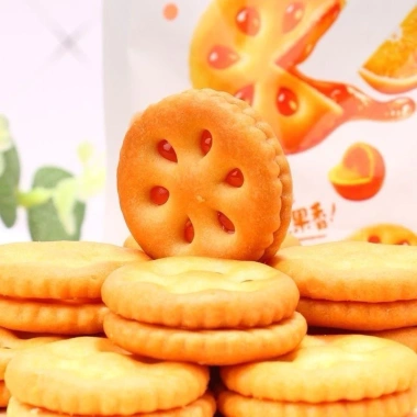 Bánh Quy Kẹp Mứt Trái Cây C-MART 85g Giòn Ngoài Mềm Trong Giá 22.000 - Dẻo Thơm