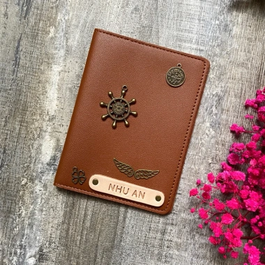 Bao da hộ chiếu màu nâu da đẹp, khắc tên theo yêu cầu, charm cá tính, giao nhanh - chỉ 109.000đ 5