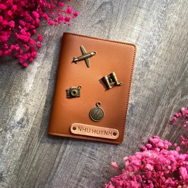 Bao da hộ chiếu màu nâu da đẹp, khắc tên theo yêu cầu, charm cá tính, giao nhanh - chỉ 109.000đ 8