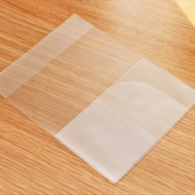 Bìa vỏ bọc bảo vệ hộ chiếu PVC trong suốt Clovershop68 - Siêu bền, giá 10.500 VND 7 Bìa vỏ bọc bảo vệ hộ chiếu PVC trong suốt Clovershop68 - Siêu bền, giá 10.500 VND 7