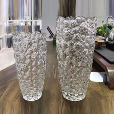 Bình bông thủy tinh CHẤM BI MỚI 2.032-2 & 2.032-3 30cm-25cm DELISOGA giá 135k