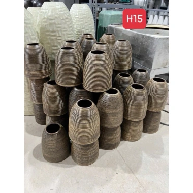 Bình cắm hoa mini dáng chuông cao 14cm, miệng rộng 5‑6cm – Giá ưu đãi 59.000đ