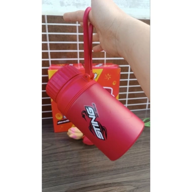 Bình giữ nhiệt 1 lít inox 304, quai nhựa treo tiện lợi, quà tặng STING giá 79.000đ
