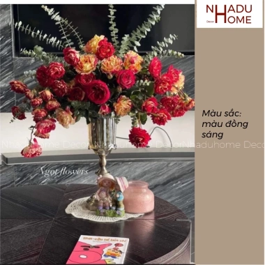 Bình hoa Bắc Âu pha lê đế đồng 24-35cm, đựng nước - Quà tặng Lốt 244.999₫ 9 Bình hoa Bắc Âu pha lê đế đồng 24-35cm, đựng nước - Quà tặng Lốt 244.999₫ 9
