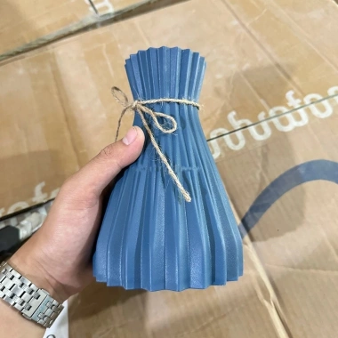 Bình hoa phong cách Bắc Âu sứ nhựa EUNIO – Trang trí bàn, giá 36.000đ
