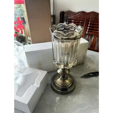 Bình hoa thủy tinh chân cao đế kim sang trọng, siêu đẹp – Giá ưu đãi 225.000₫ 4