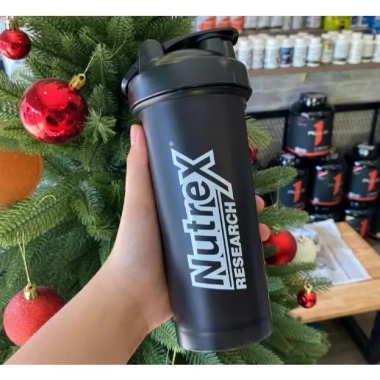 Bình lắc Nutrex 700ml - Nước mát, phù hợp tập gym và thể thao, giá chỉ 70.000₫