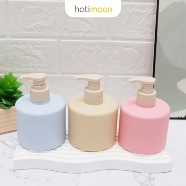 Bình nhựa Hatimoon 300ml Đựng Dầu Gội, Sữa Tắm, Mỹ Phẩm, Nước Rửa Tay - Nhiều Màu, Giá Ưu Đãi 19.500₫ 7 Bình nhựa Hatimoon 300ml Đựng Dầu Gội, Sữa Tắm, Mỹ Phẩm, Nước Rửa Tay - Nhiều Màu, Giá Ưu Đãi 19.500₫ 7