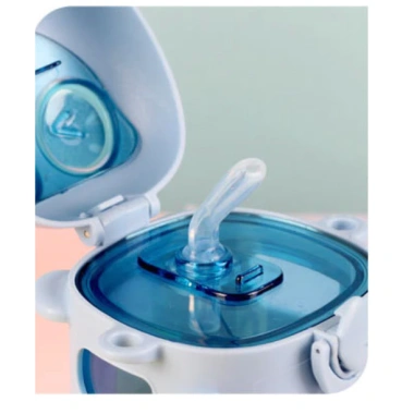 Bình nước 500ml cho bé trai, bé gái - Hình oto bánh xe, dây đeo silicone, giá ưu đãi 70.108₫