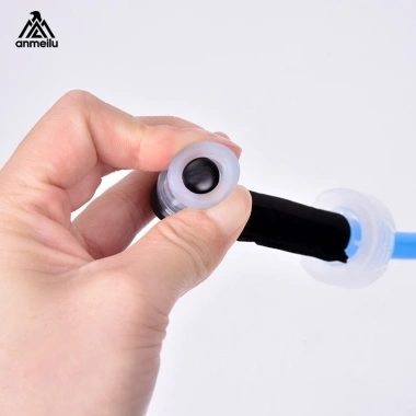 Bình nước mềm thể thao ANMEILU - Vòi hút an toàn, kèm bàn chải, giá 105.000₫ 7