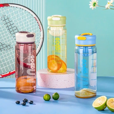 Bình Nước Thể Thao 650ml Trong Suốt Có Chia Vạch và Lọc Trà - Giá Ưu Đãi 55.000đ
