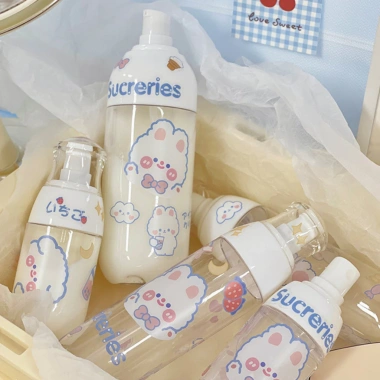 Bình rỗng 50ml chiết 10cm sticker mỹ phẩm, nước hoa, toner, xịt khoáng 23.100₫ 6