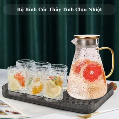 Bình thủy tinh đựng nước 1.8L họa tiết nhám sần + 6 cốc HMT 385ml borosilicate - Giá chỉ 150.000đ