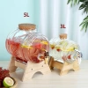 Bình thủy tinh đựng nước có vòi kèm chân gỗ, dung tích 3-5L, bình ngâm rượu lắp gỗ bần - giảm giá 289k 5