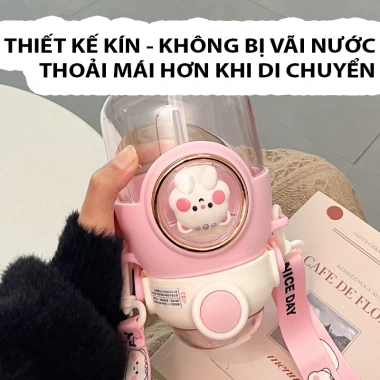 Bình uống nước trẻ em 820ml màu tím họa tiết dễ thương, cao cấp, ống hút silicon - 94.900₫