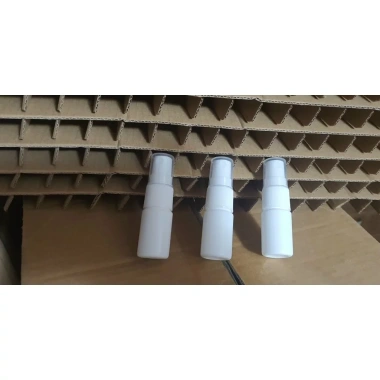 Bộ 10 chai nhựa xịt đen và trắng, dung tích 5‑20ml, trong suốt, giá 20.000₫ 7 Bộ 10 chai nhựa xịt đen và trắng, dung tích 5‑20ml, trong suốt, giá 20.000₫ 7